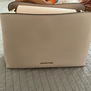 Large nude bag